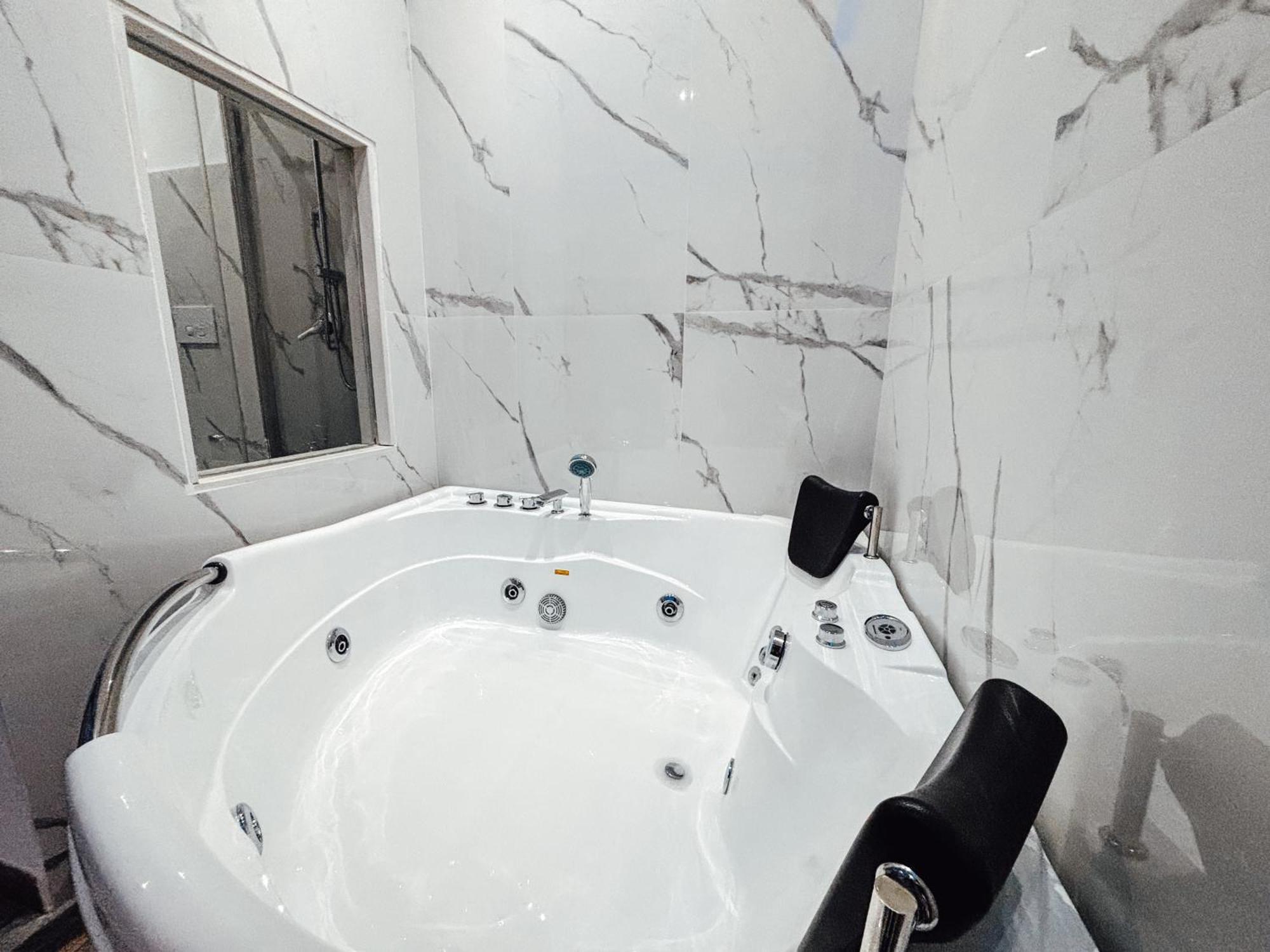 Matriosca Suites Rzym Zewnętrze zdjęcie
